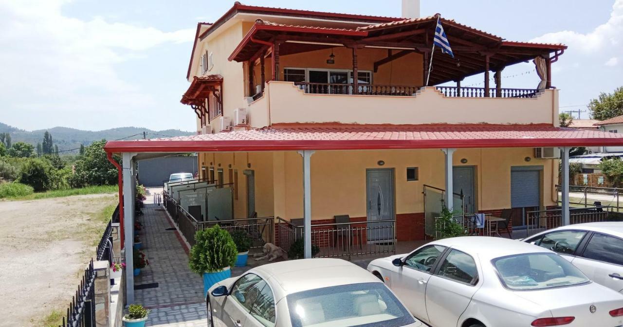 Villa Georgia Beach Neos Marmaras Eksteriør bilde